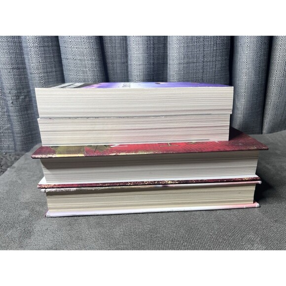 Kristin Hannah Book Lot Women Novels Fly Away HB PB True Colors Winter Garden - Picture 4 of 16